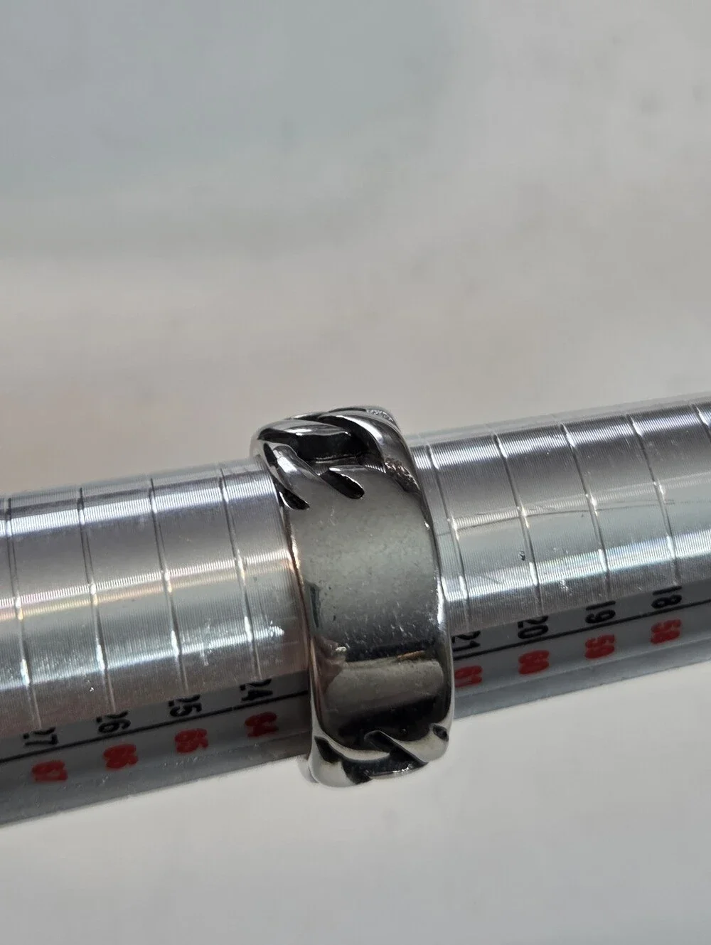 stainless steal Chunky Silver Chain Link Ring mens sz 10 brutalist masculine